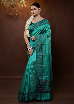 Green Dupion Silk Saree With Blouse Piece