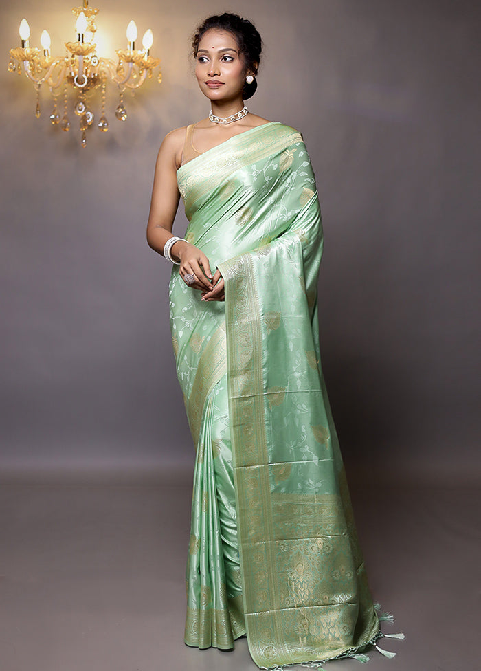 Green Dupion Silk Saree With Blouse Piece