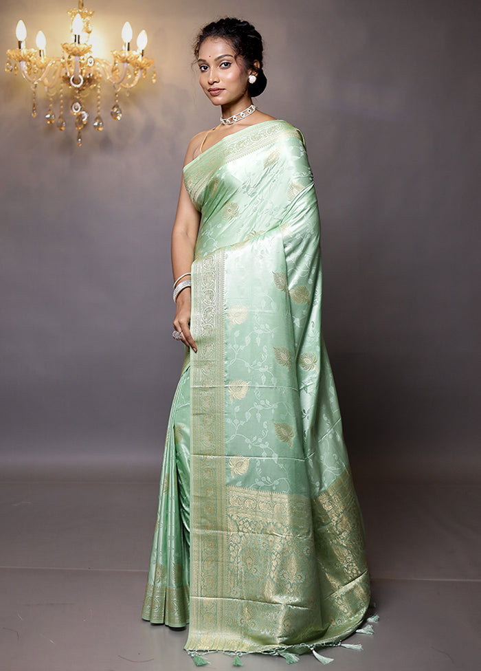 Green Dupion Silk Saree With Blouse Piece