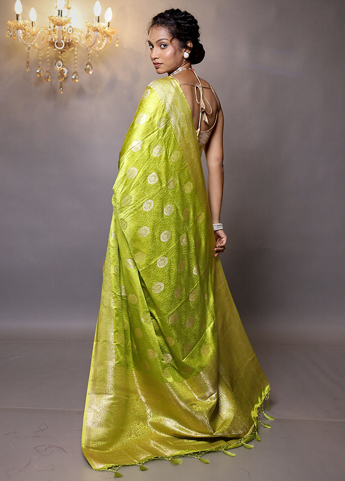 Green Dupion Silk Saree With Blouse Piece