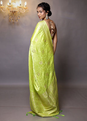 Green Dupion Silk Saree With Blouse Piece