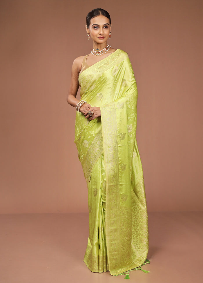 Green Dupion Silk Saree With Blouse Piece