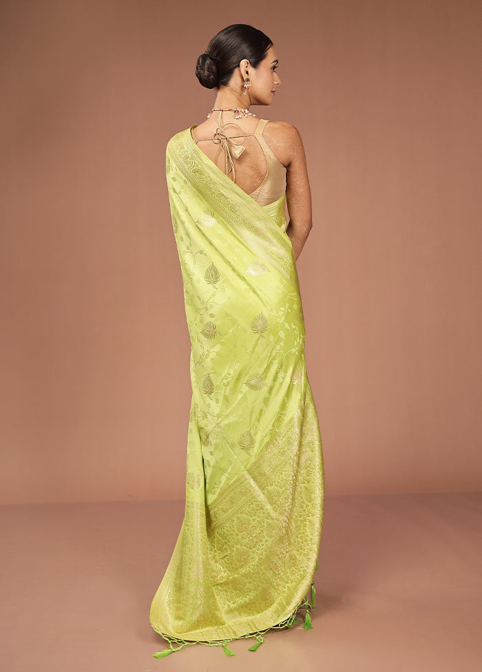 Green Dupion Silk Saree With Blouse Piece