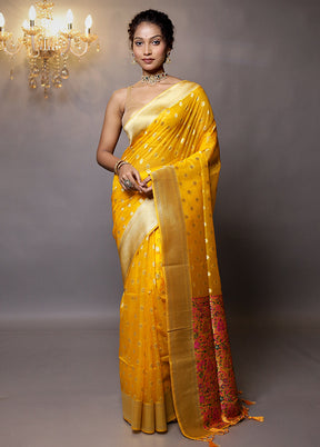 Yellow Organza Saree With Blouse Piece