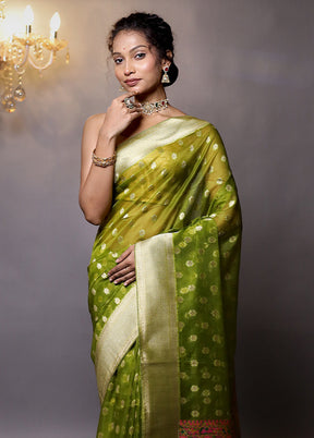 Green Organza Saree With Blouse Piece