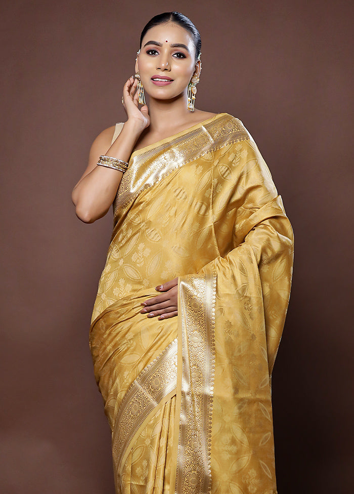 Cream Dupion Silk Saree With Blouse Piece