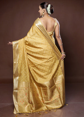 Cream Dupion Silk Saree With Blouse Piece