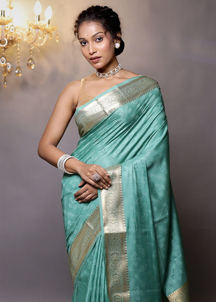 Green Dupion Silk Saree With Blouse Piece