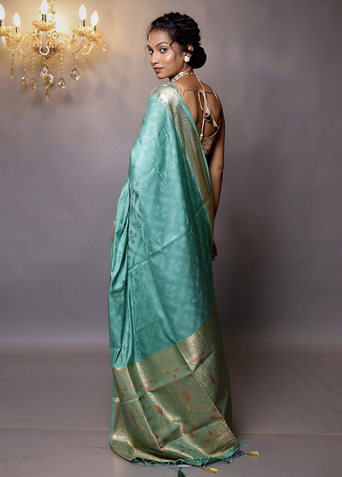 Green Dupion Silk Saree With Blouse Piece