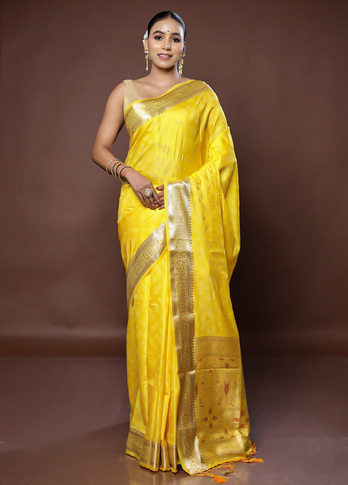 Yellow Dupion Silk Saree With Blouse Piece