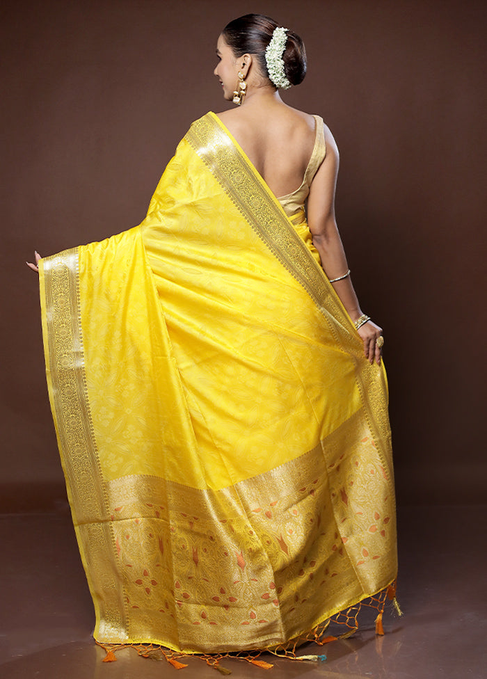 Yellow Dupion Silk Saree With Blouse Piece