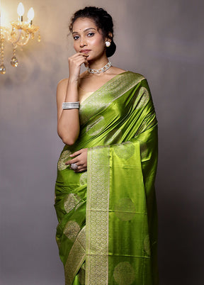 Green Dupion Silk Saree With Blouse Piece