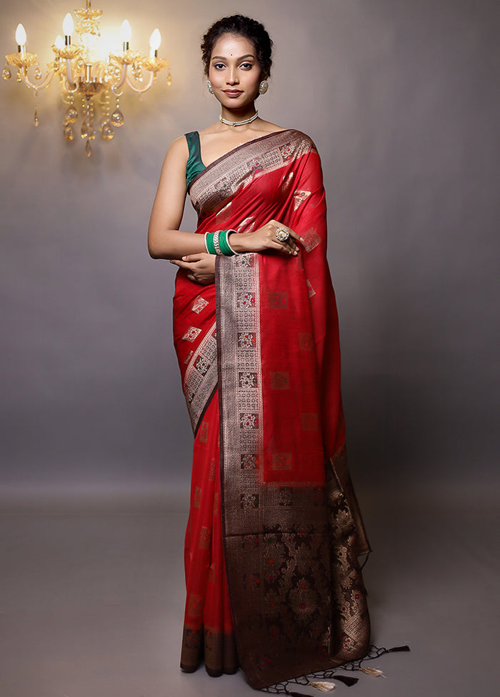 Red Dupion Silk Saree With Blouse Piece