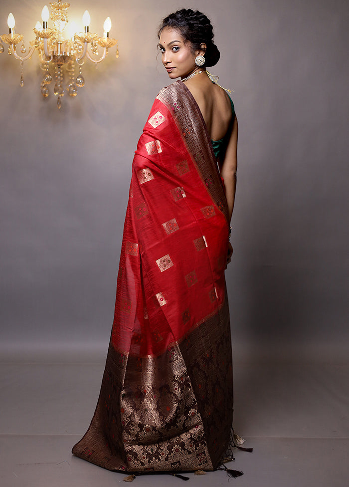 Red Dupion Silk Saree With Blouse Piece