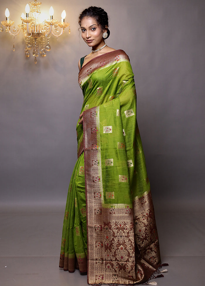 Green Dupion Silk Saree With Blouse Piece