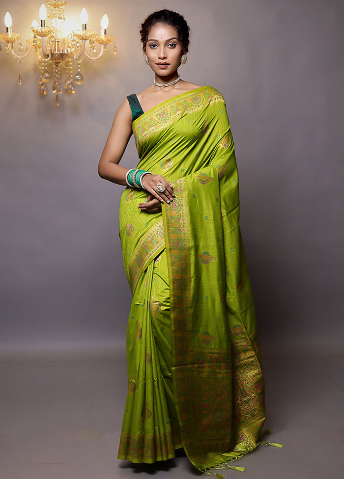 Green Dupion Silk Saree With Blouse Piece