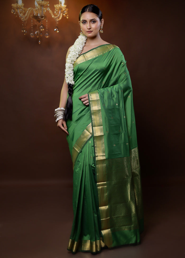 Green Kanjivaram Silk Saree With Blouse Piece