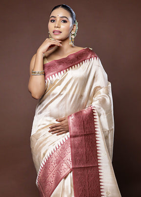 Cream Tussar Silk Saree With Blouse Piece