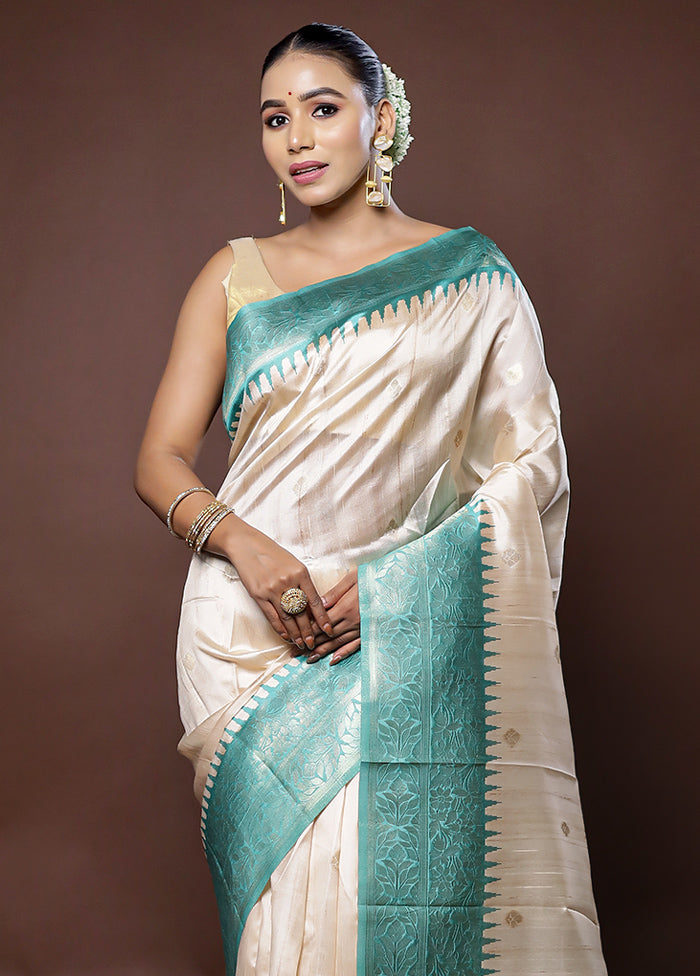 Cream Tussar Silk Saree With Blouse Piece