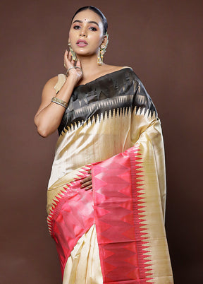 Cream Tussar Silk Saree With Blouse Piece