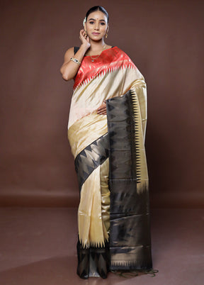 Cream Tussar Silk Saree With Blouse Piece