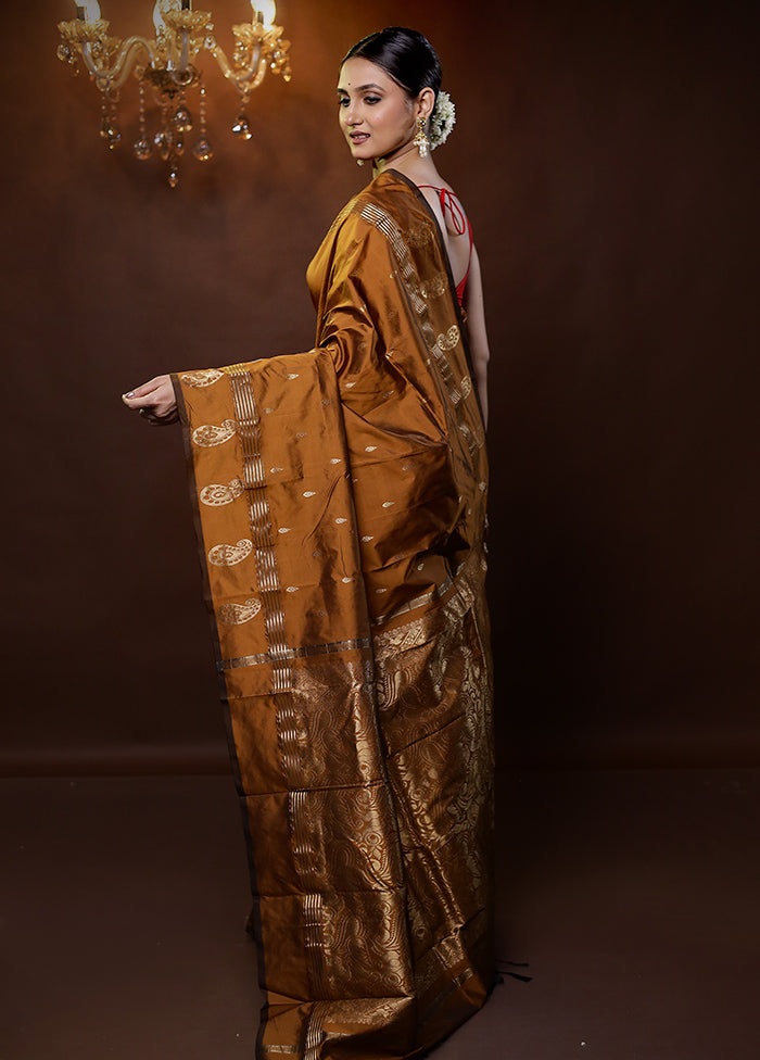 Brown Kanjivaram Silk Saree With Blouse Piece