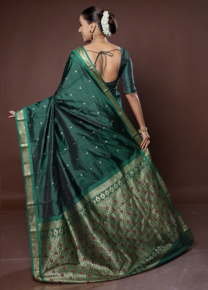 Green Kanjivaram Silk Saree With Blouse Piece