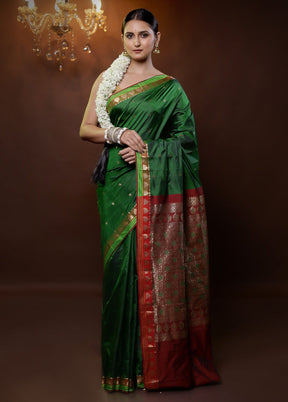 Green Kanjivaram Silk Saree With Blouse Piece