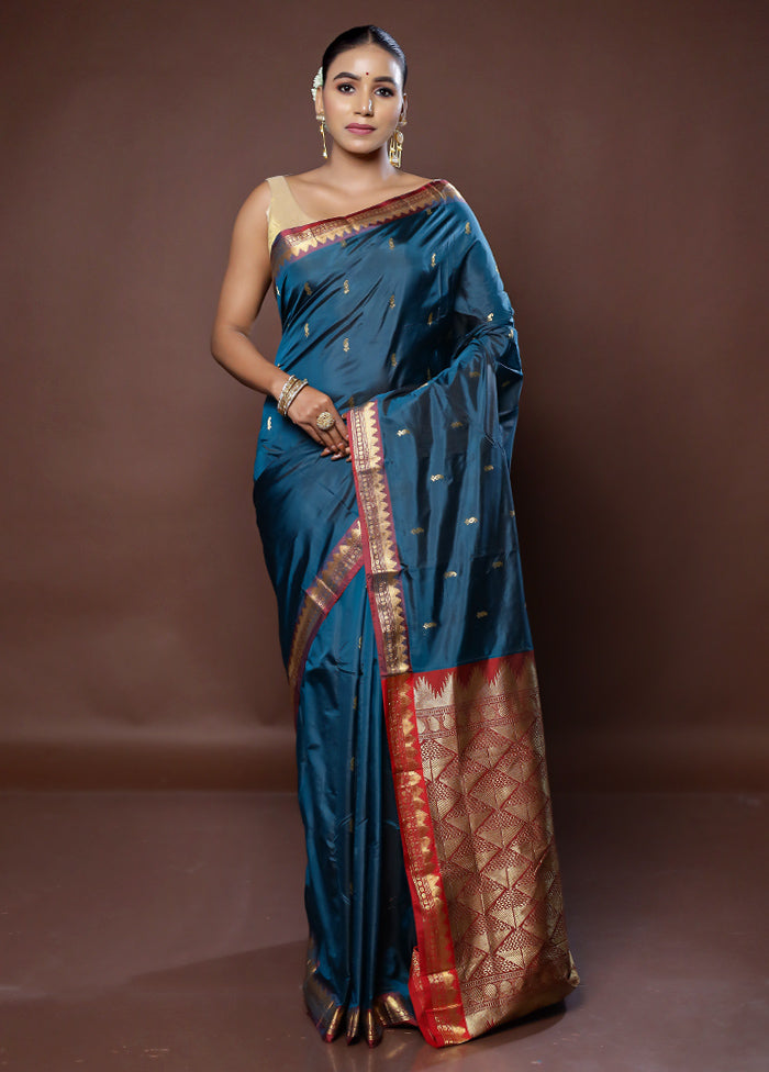 Blue Kanjivaram Silk Saree With Blouse Piece