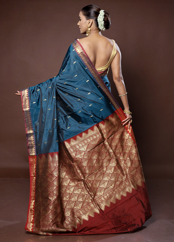 Blue Kanjivaram Silk Saree With Blouse Piece