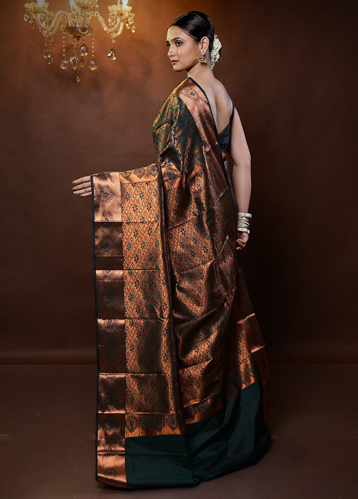 Green Kanjivaram Silk Saree With Blouse Piece