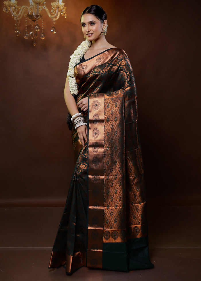 Green Kanjivaram Silk Saree With Blouse Piece