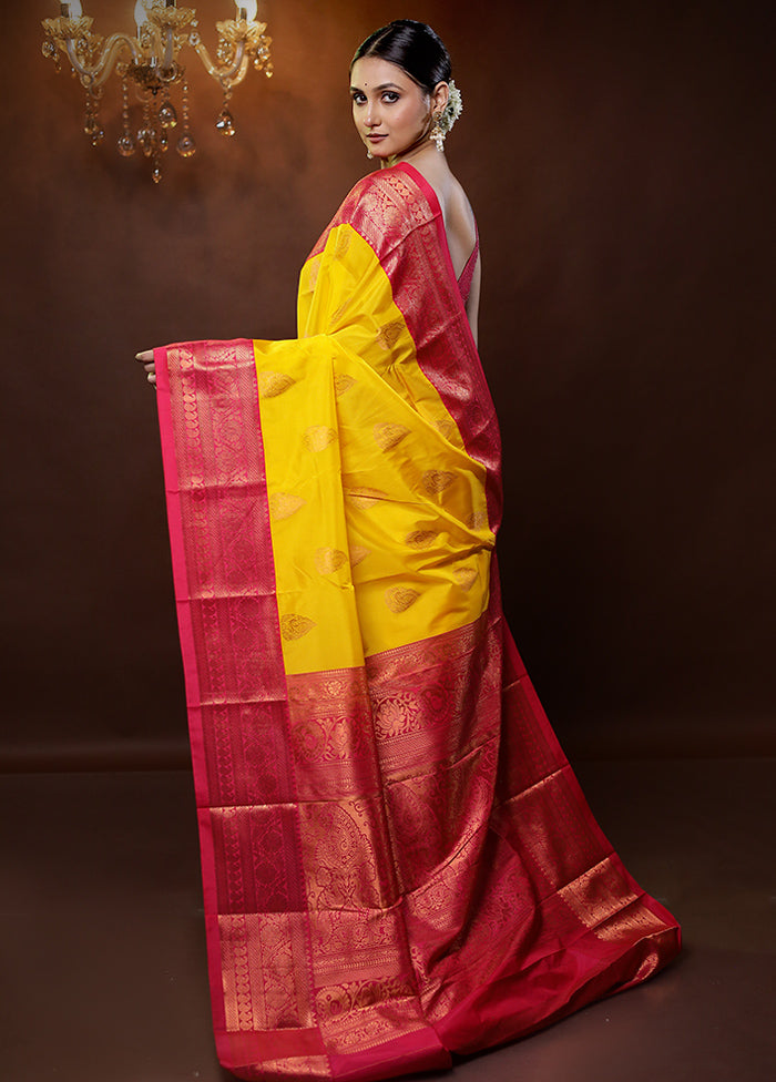 Yellow Kanjivaram Silk Saree With Blouse Piece