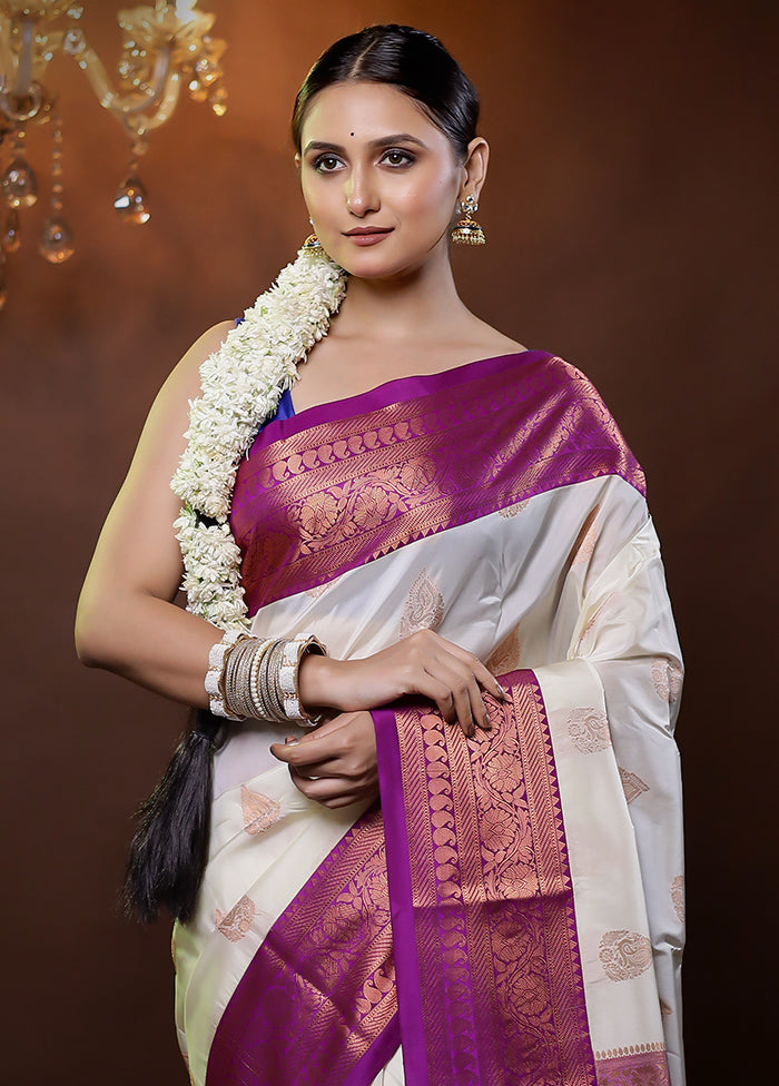 White Kanjivaram Silk Saree With Blouse Piece