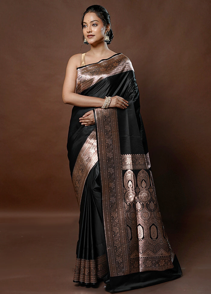 Black Banarasi Silk Saree With Blouse Piece