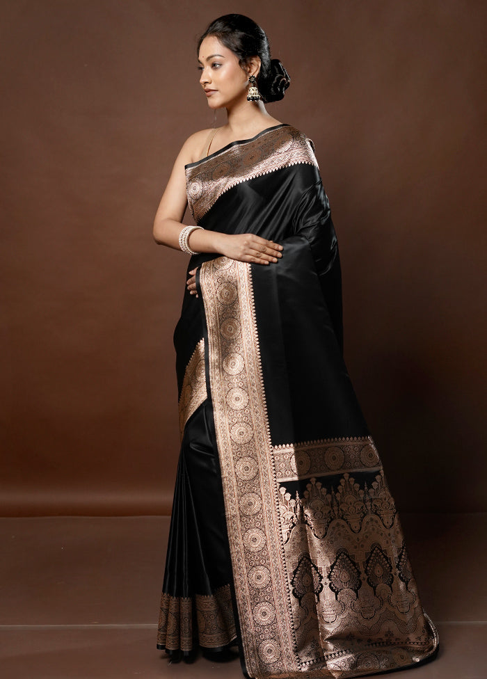 Black Banarasi Silk Saree With Blouse Piece