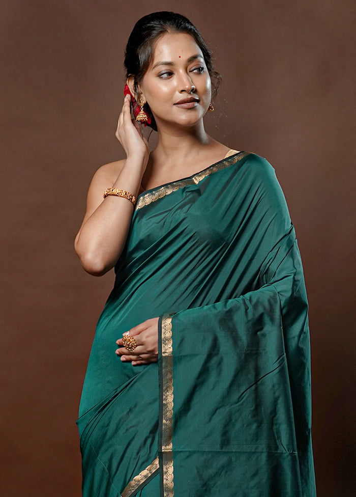 Green Kanjivaram Silk Saree With Blouse Piece