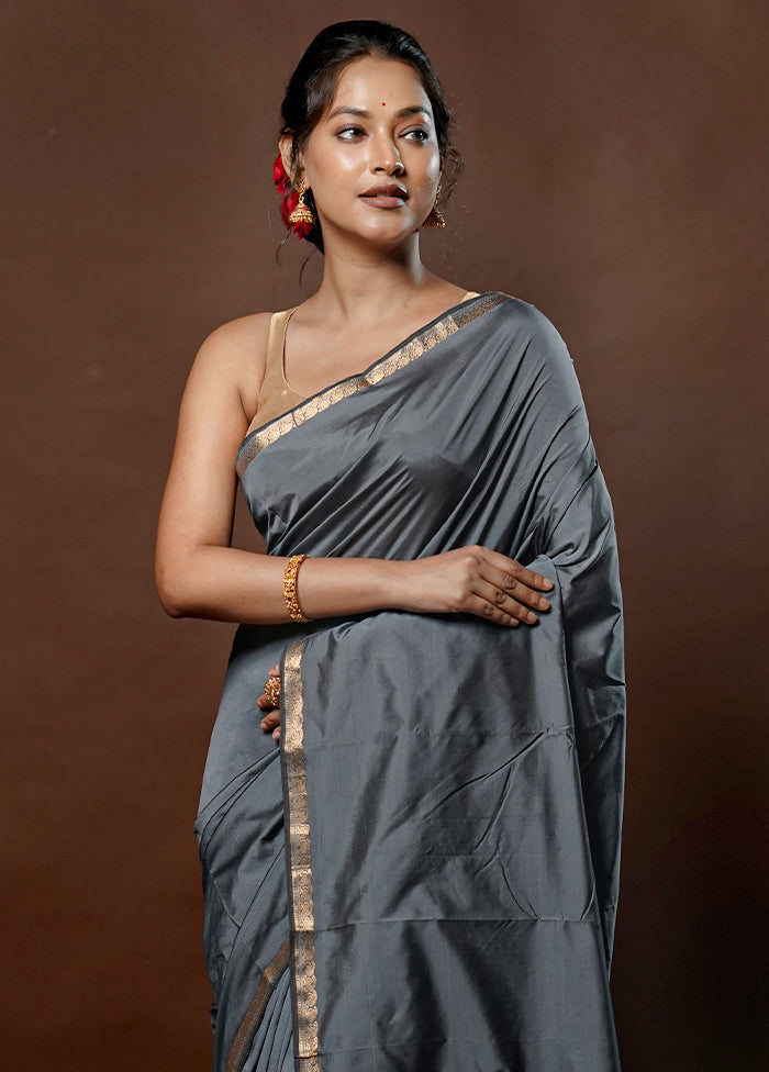 Grey Kanjivaram Silk Saree With Blouse Piece