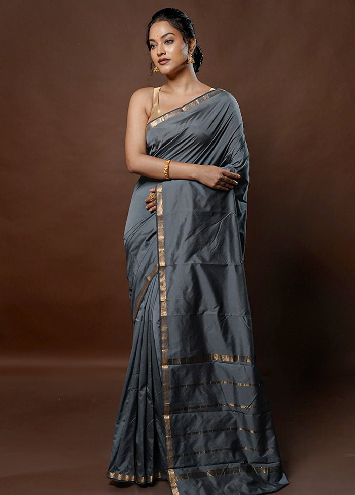 Grey Kanjivaram Silk Saree With Blouse Piece