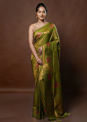 Green Dupion Silk Saree With Blouse Piece