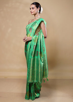 Green Dupion Silk Saree With Blouse Piece