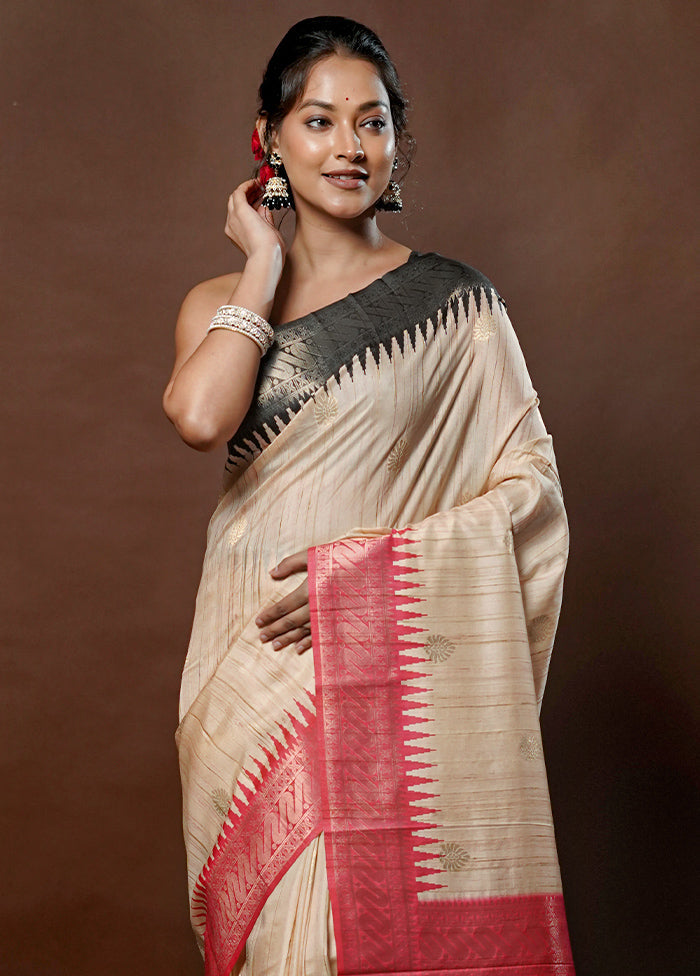 Cream Tussar Silk Saree With Blouse Piece