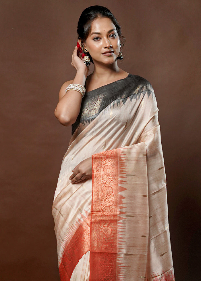 Cream Tussar Silk Saree With Blouse Piece