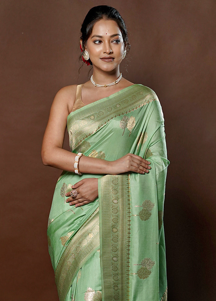 Green Dupion Silk Saree With Blouse Piece