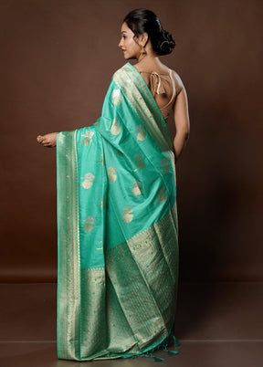 Green Dupion Silk Saree With Blouse Piece