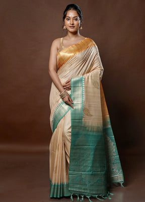 Cream Tussar Silk Saree With Blouse Piece