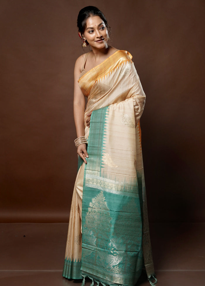 Cream Tussar Silk Saree With Blouse Piece