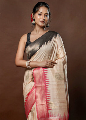 Cream Tussar Silk Saree With Blouse Piece