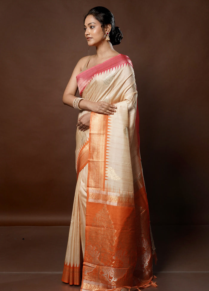 Cream Tussar Silk Saree With Blouse Piece