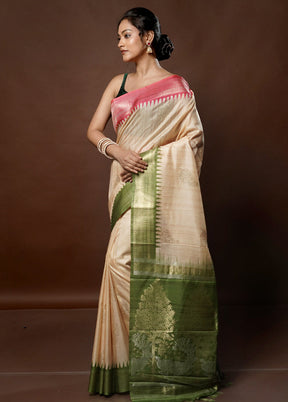 Cream Tussar Silk Saree With Blouse Piece